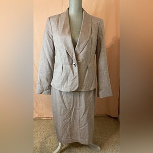 Jacket/blazer and skirt